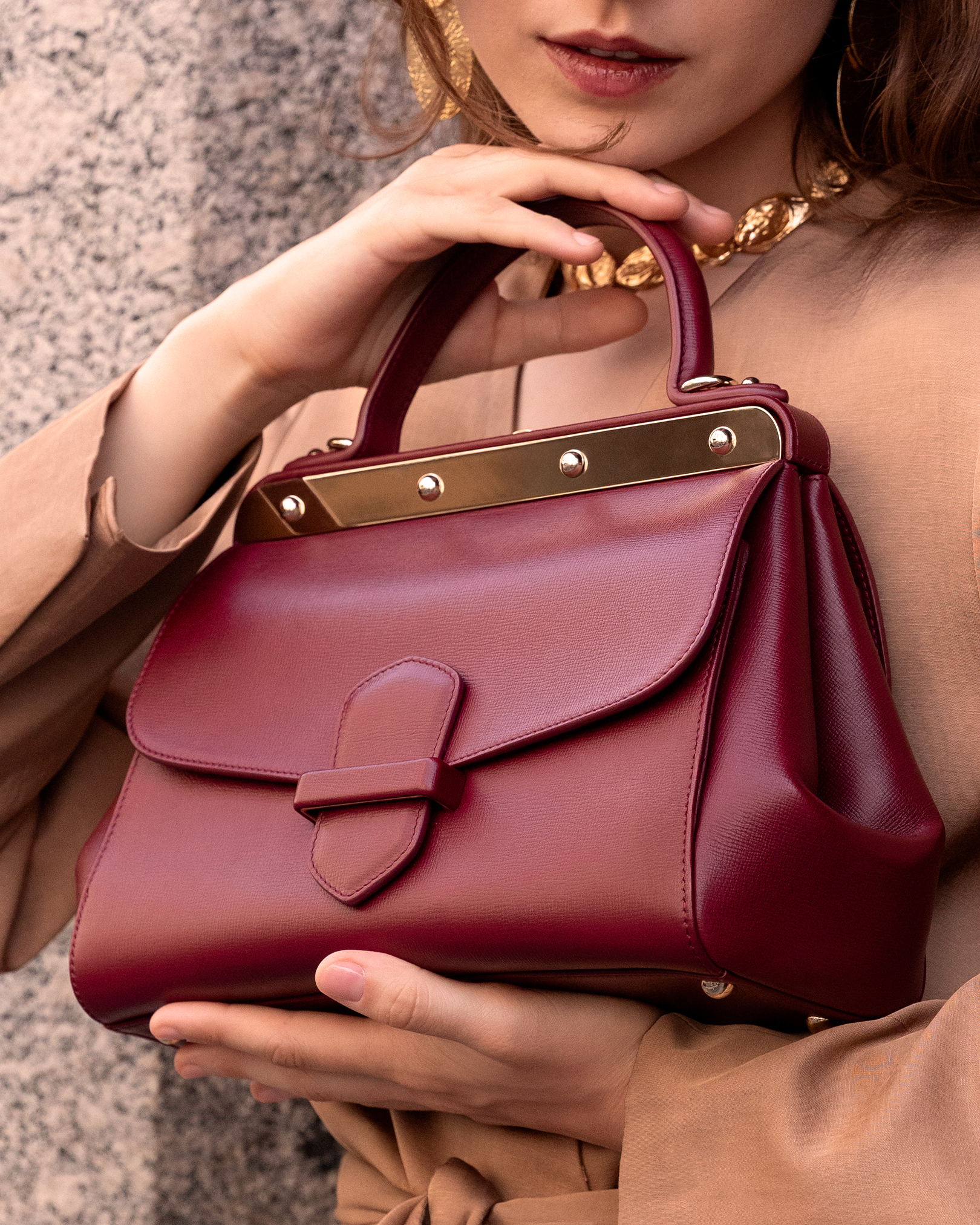 Dettaglio Margherita in pelle